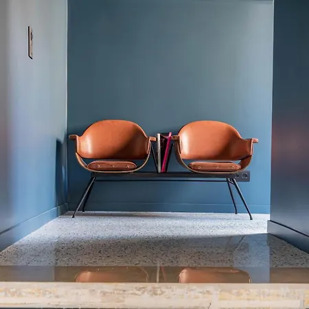 Ca' Delle Carrozze Stylish 2 Bedroom Loft-style Apartment *