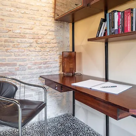 Ca' Delle Carrozze Stylish 2 Bedroom Loft-style * Venice