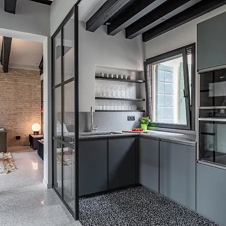 Apartamento Ca' Delle Carrozze Stylish 2 Bedroom Loft-style *