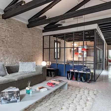 Apartamento Ca' Delle Carrozze Stylish 2 Bedroom Loft-style *