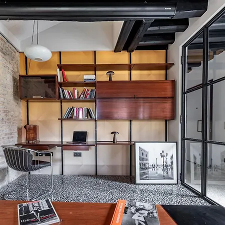 Ca' Delle Carrozze Stylish 2 Bedroom Loft-style *