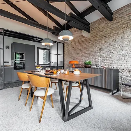 Apartment Ca' Delle Carrozze Stylish 2 Bedroom Loft-style Venice