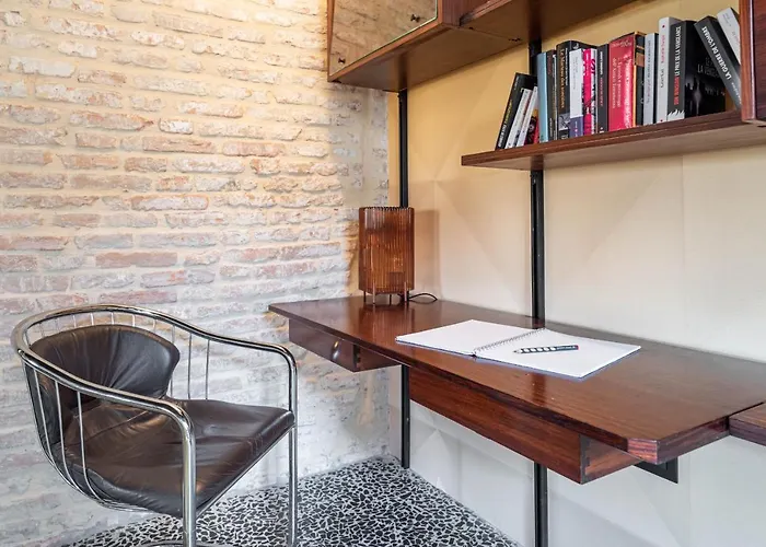 Ca' Delle Carrozze Stylish 2 Bedroom Loft-style * Βενετία